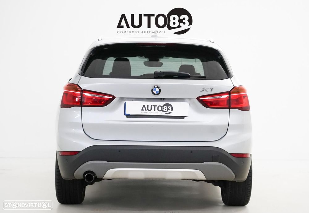 BMW X1 18 d sDrive Auto - 4