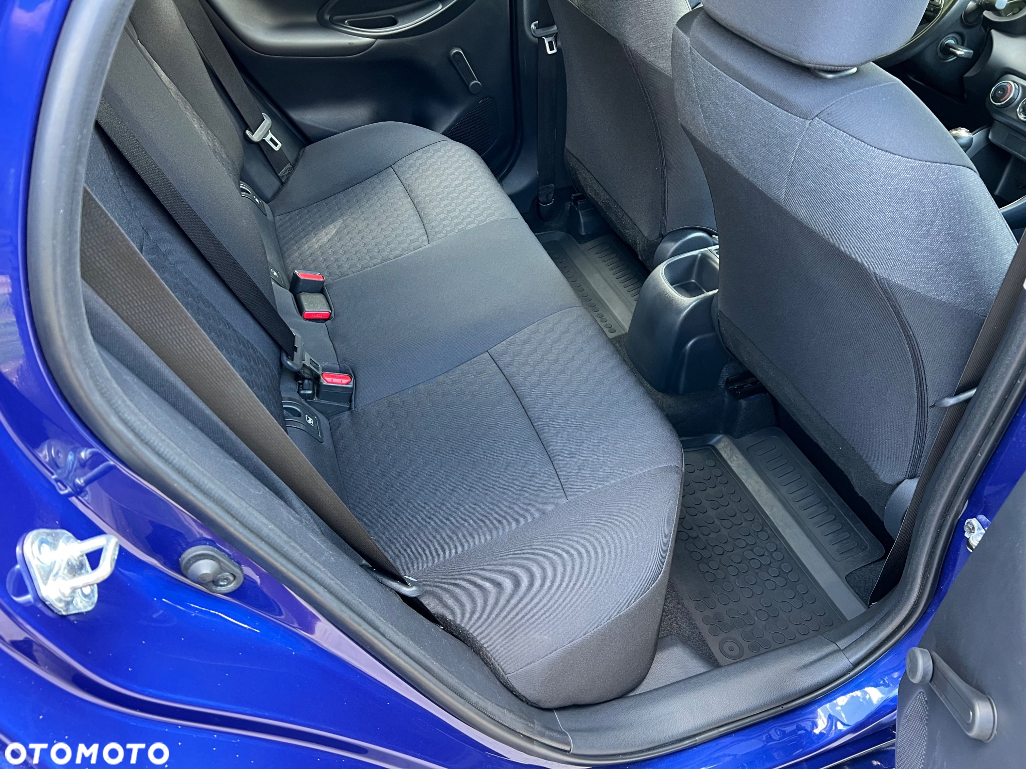 Toyota Yaris 1.5 Comfort - 21