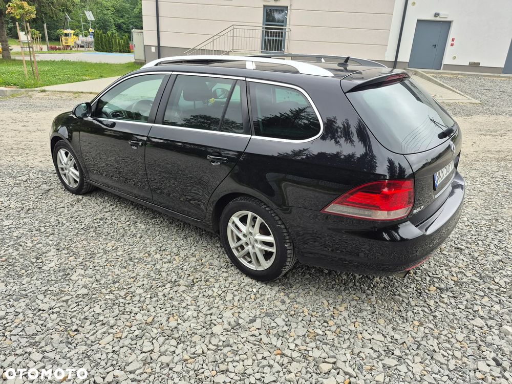 Volkswagen Golf 1.6 TDI DPF BlueMotion Technology Comfortline - 4