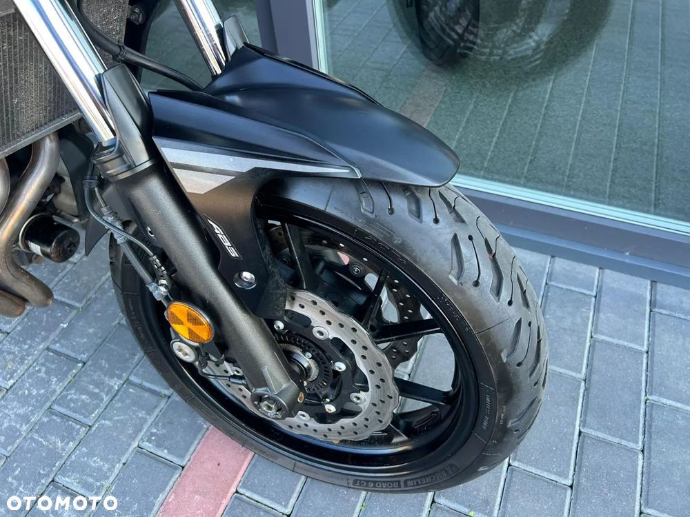 Yamaha MT - 26