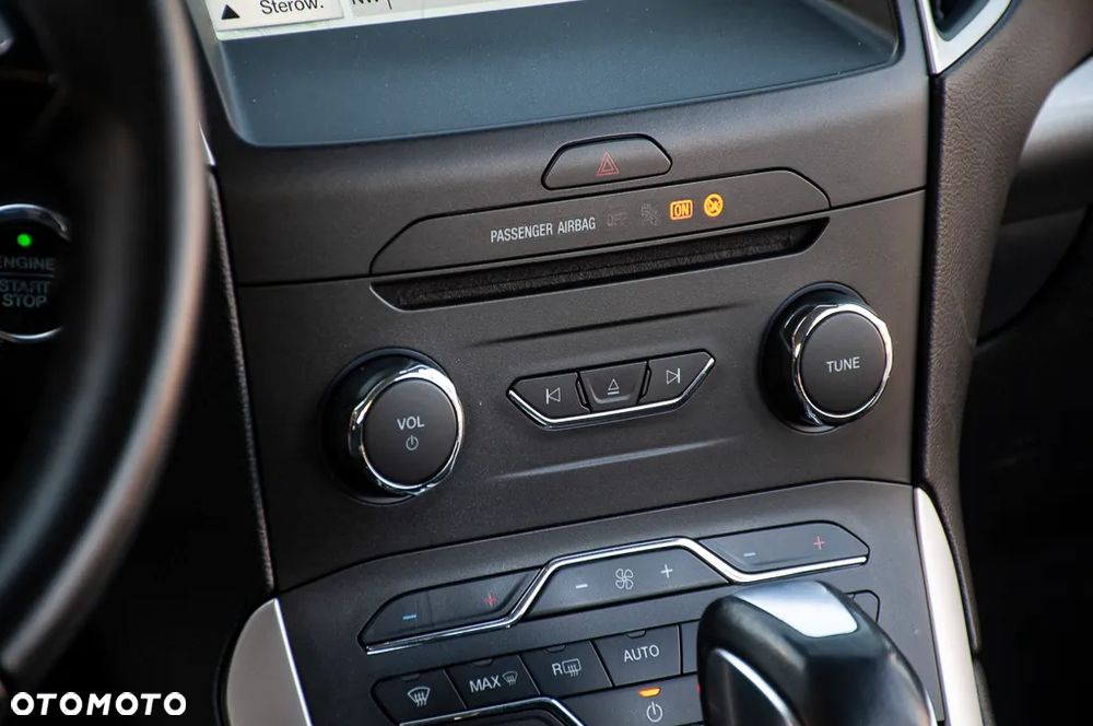 Ford S-Max 2.0 TDCi Titanium - 25