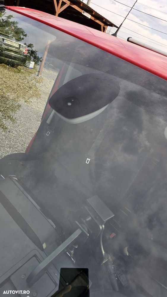 Opel Vivaro - 16