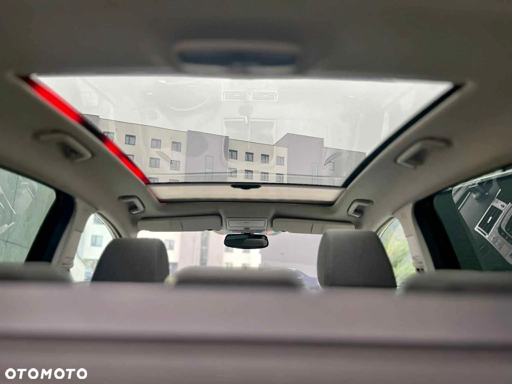 Ford Kuga 2.0 TDCi Titanium FWD - 7