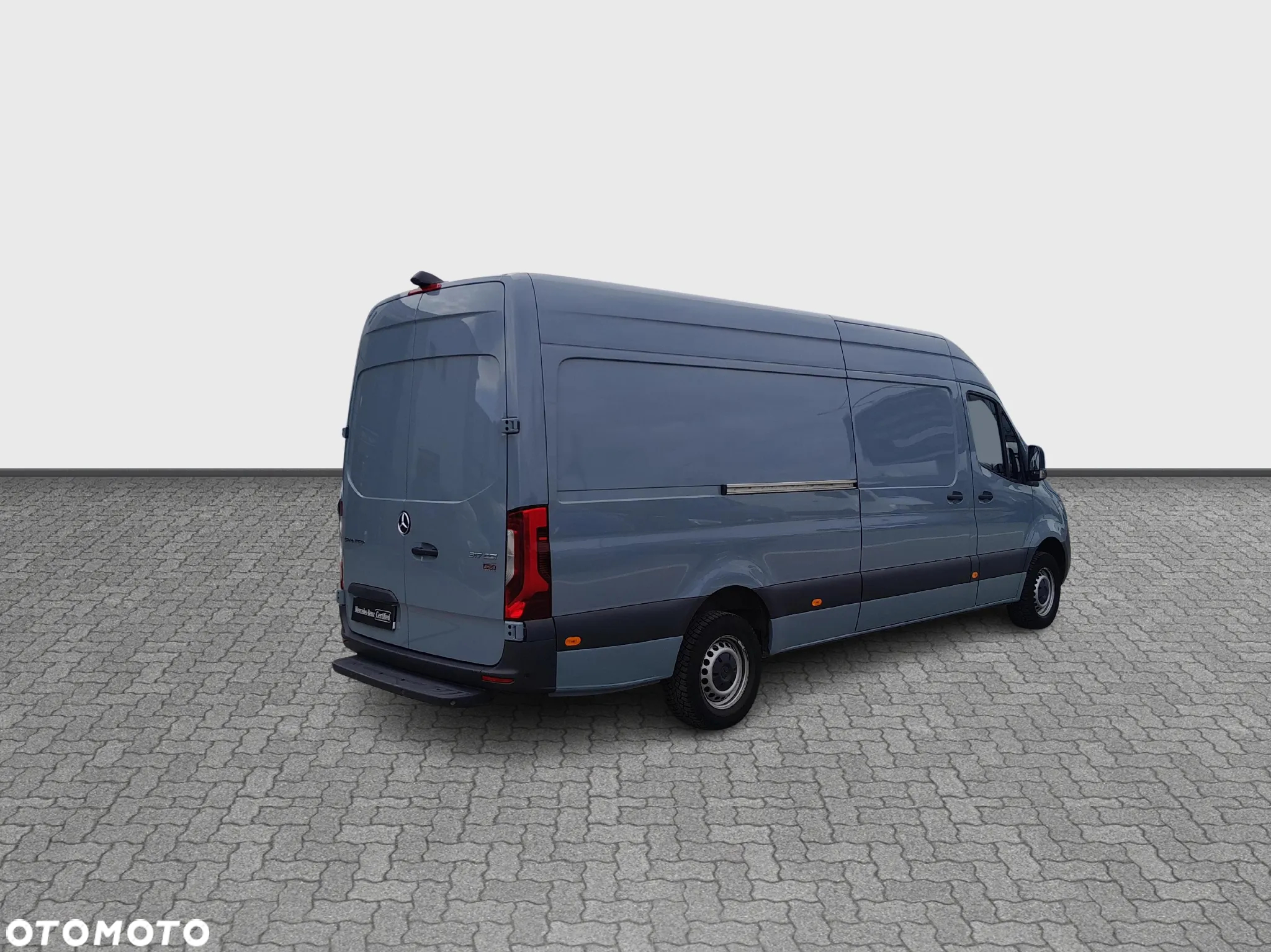 Mercedes-Benz Sprinter - 5