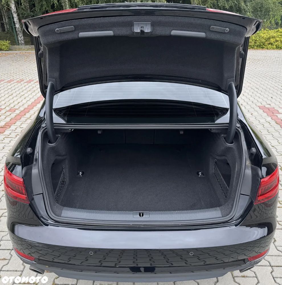 Audi A4 Limousine 2.0 TFSI quattro S tronic design - 10