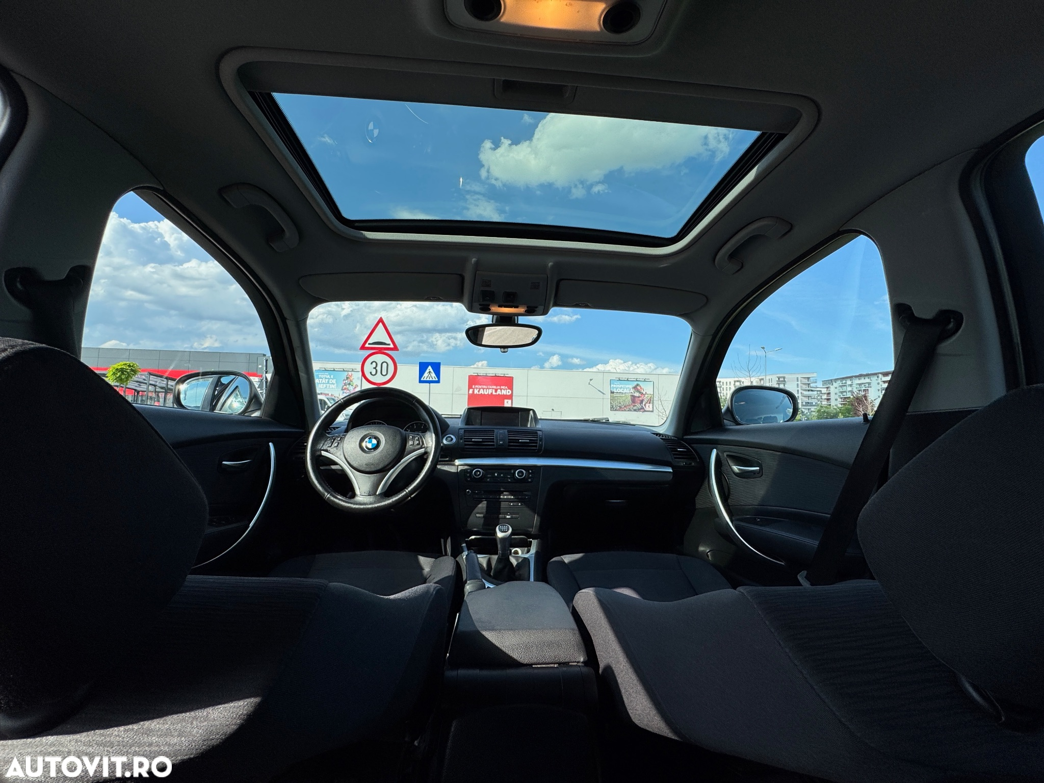 BMW Seria 1 116i - 9
