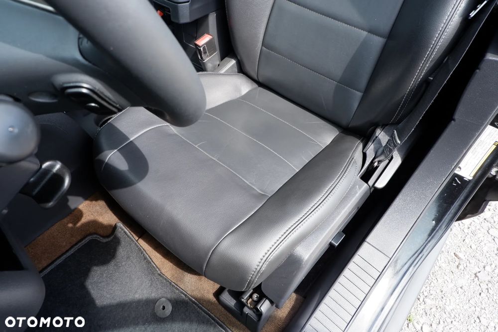 Jeep Compass 2.2 CRD 4x4 Limited - 29