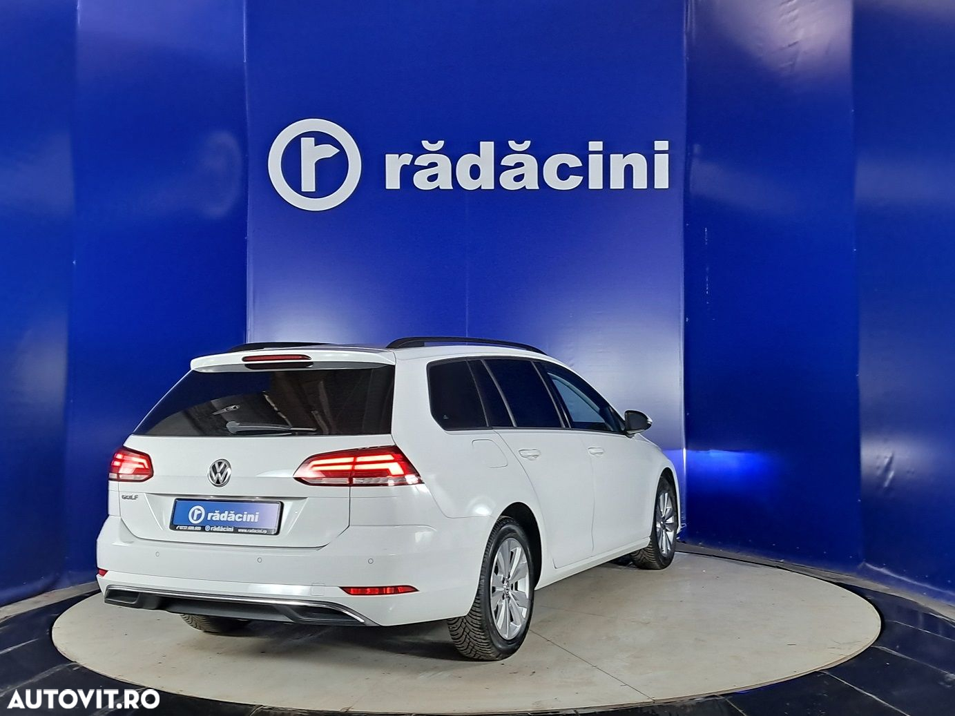Volkswagen Golf - 7