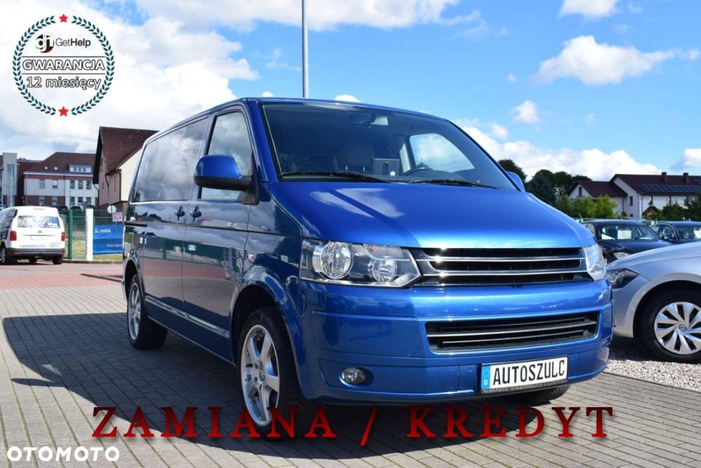 Volkswagen Caravelle - 1