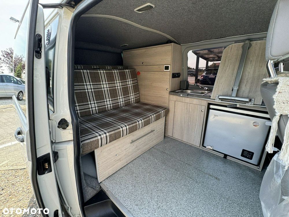 Volkswagen Transporter - 27