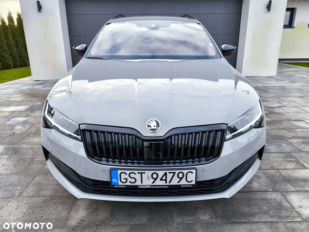 Skoda Superb 2.0 TDI SCR Sportline DSG - 2