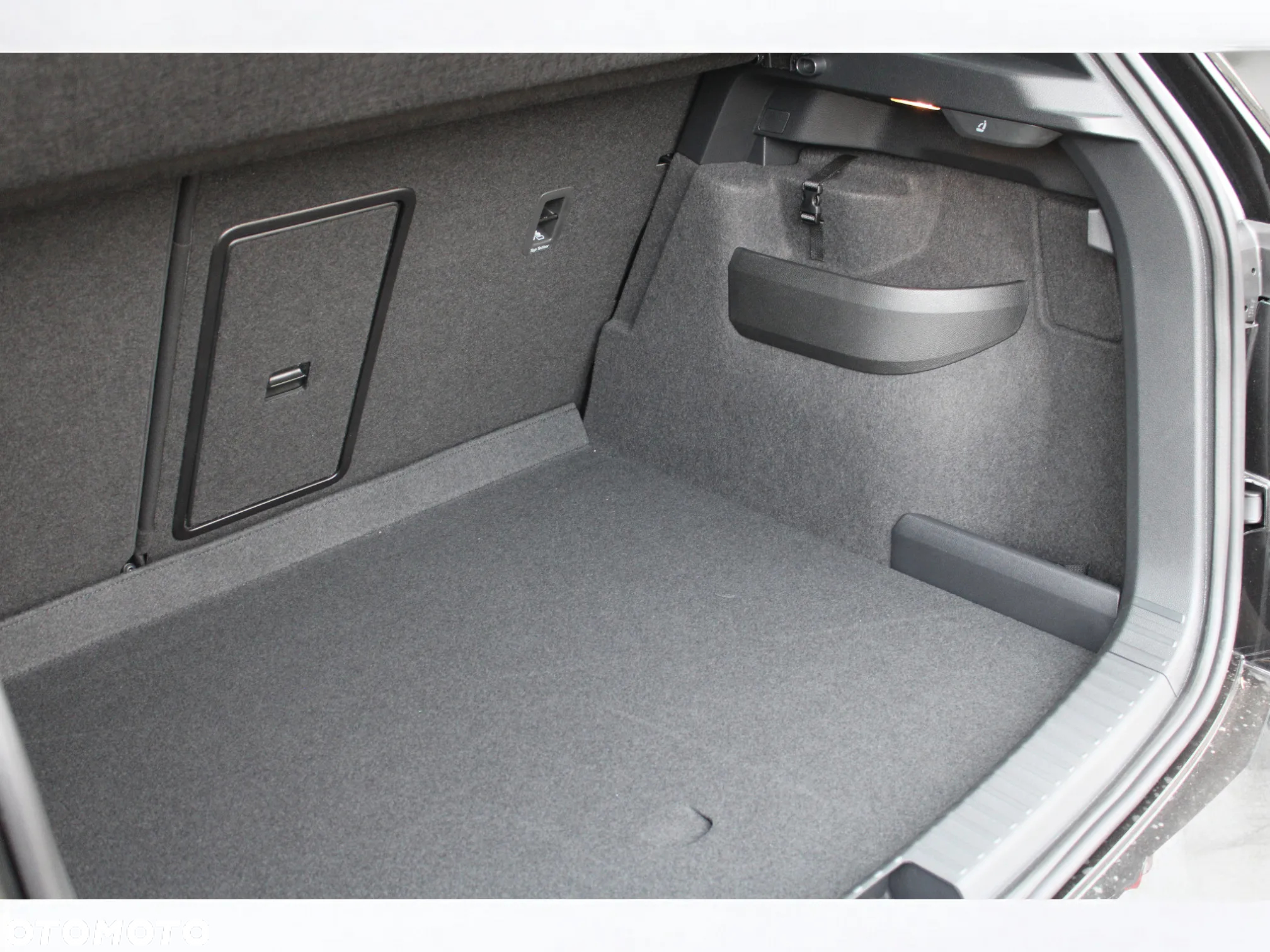 Skoda Karoq 1.5 TSI ACT Selection DSG - 21