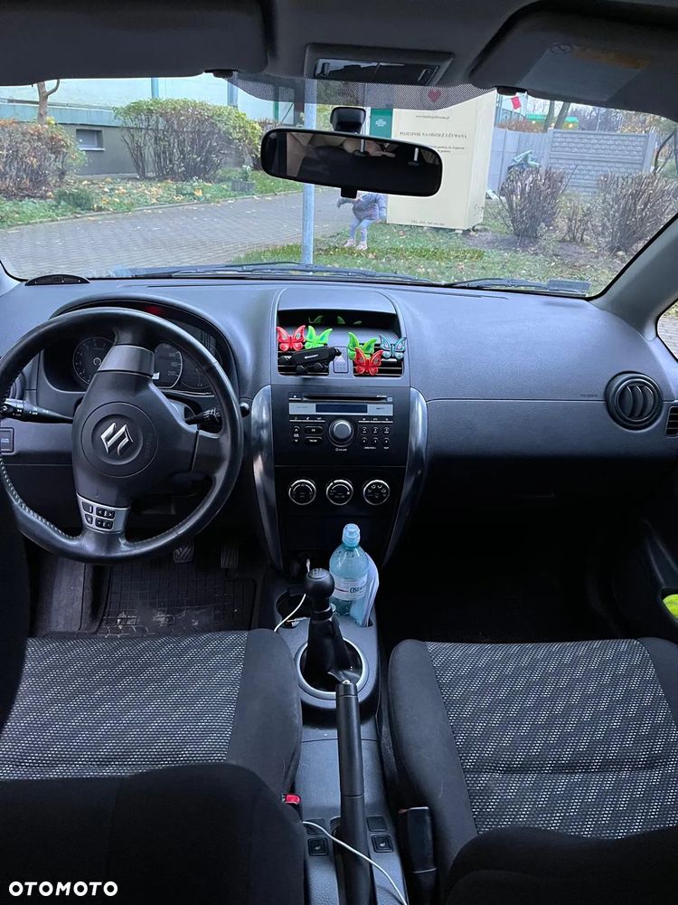 Suzuki SX4 1.6 GLX / Comfort - 8