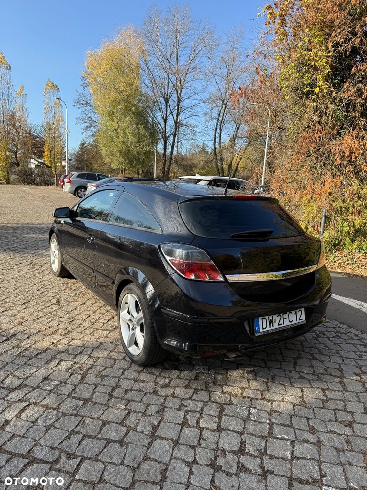 Opel Astra 1.8 16V Coupe - 13