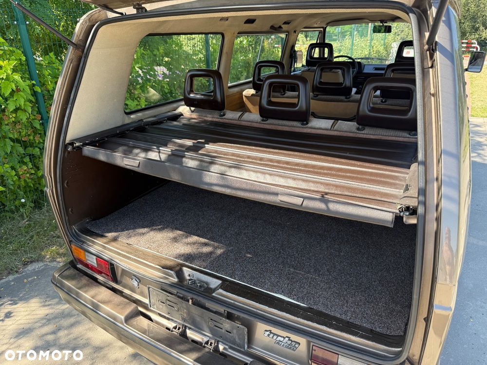 Volkswagen Transporter Caravelle GL 255 592/Z24 - 17