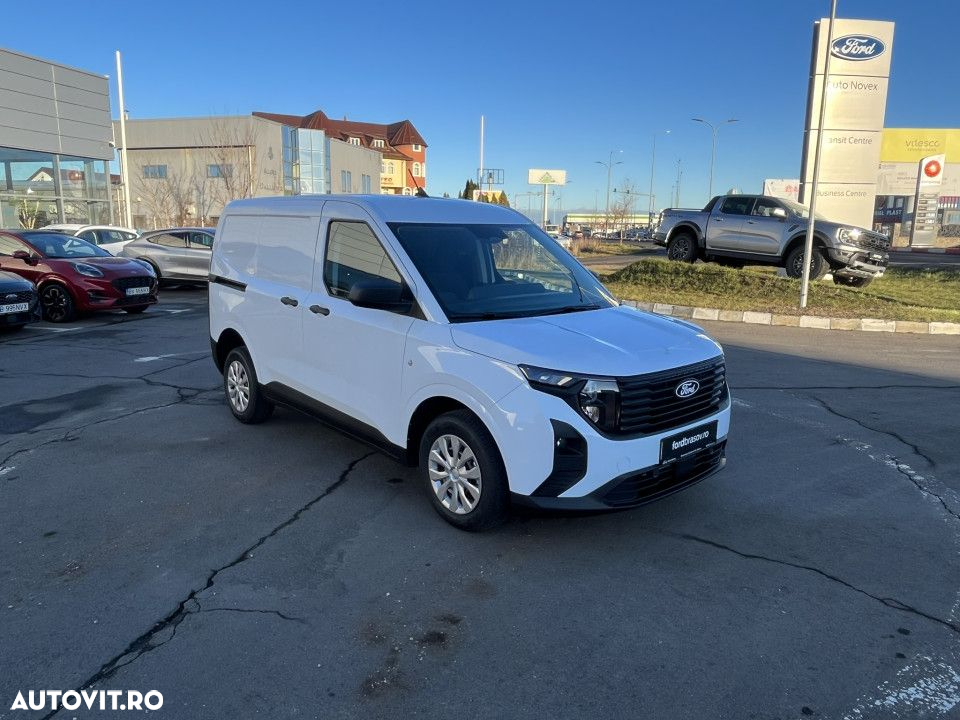 Ford Transit Courier - 3