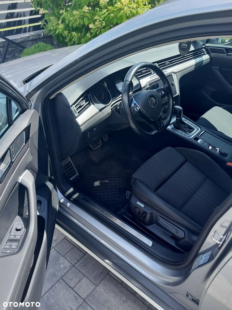 Volkswagen Passat Alltrack - 22