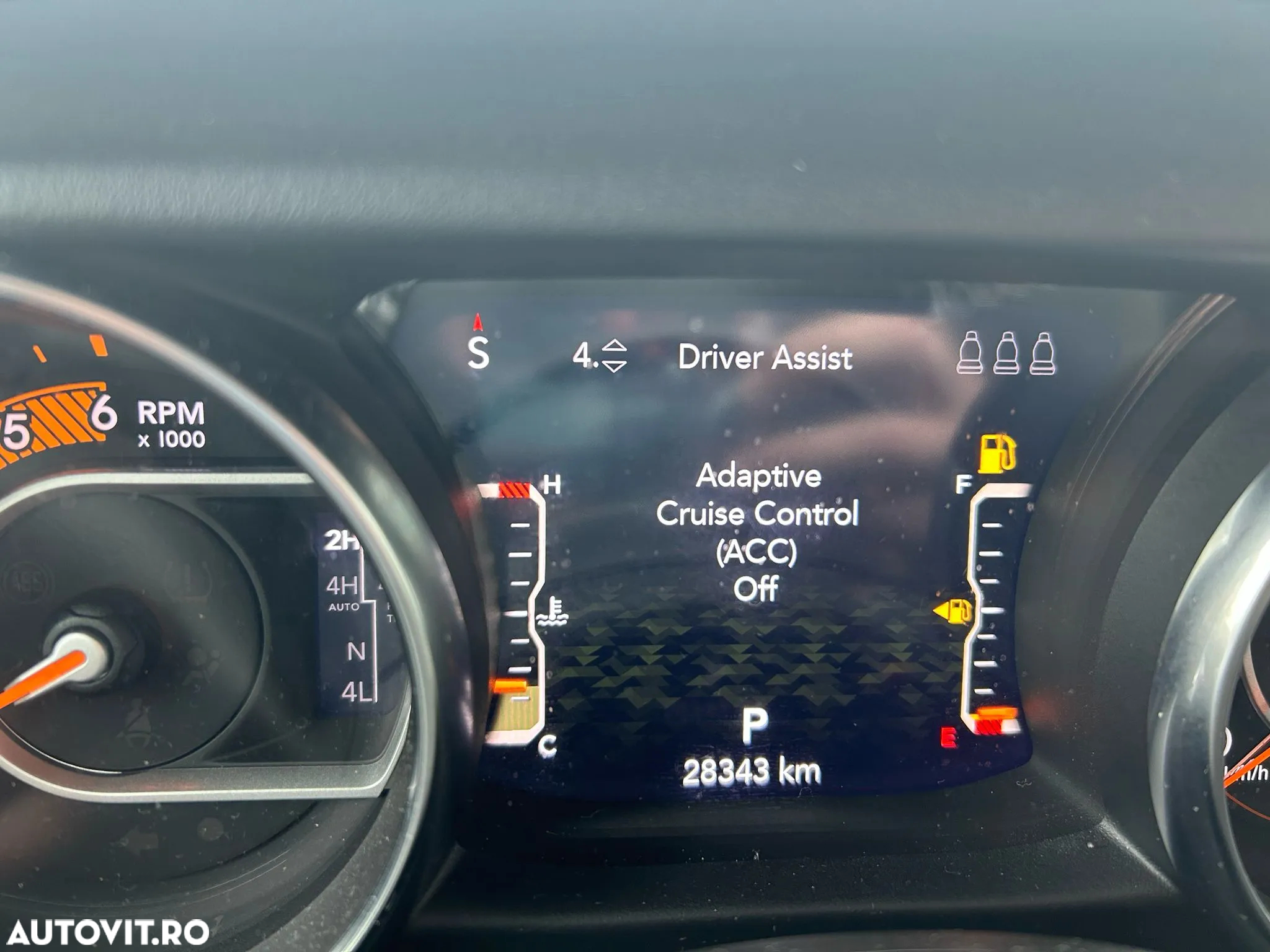 Jeep Gladiator 3.0L V6 Diesel AT8 4x4 264 CP Overland - 26
