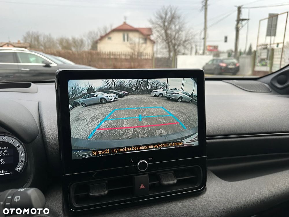 Toyota Yaris Hybrid 1.5 GR Sport - 33