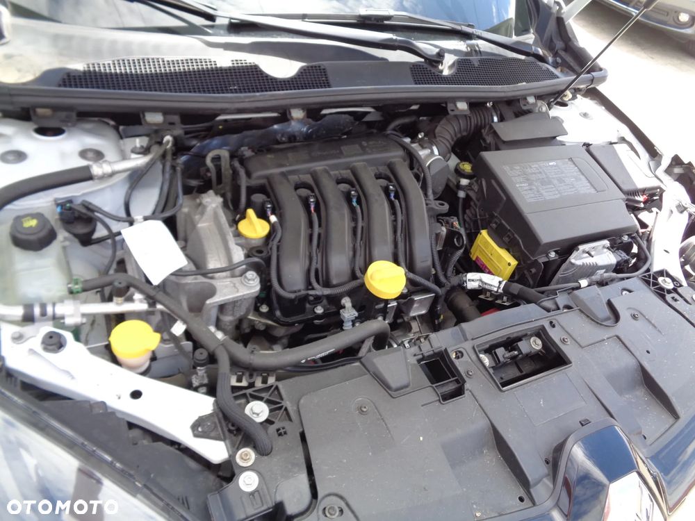 Renault Megane 1.6 16V 110 LIMITED - 24