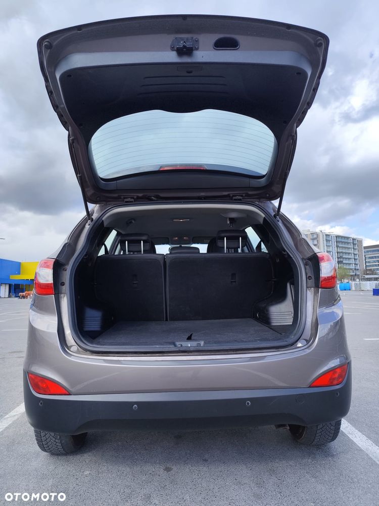 Hyundai ix35 2.0 CRDi 4WD Automatik Finale Gold - 11