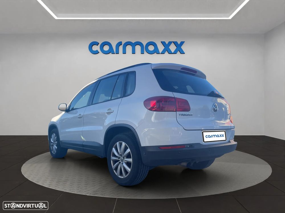 VW Tiguan 2.0 TDi Trend BlueMotion - 4