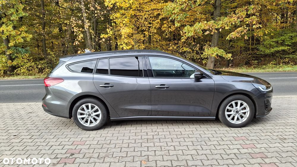Ford Focus 1.5 EcoBlue Start-Stopp-System COOL&CONNECT - 9