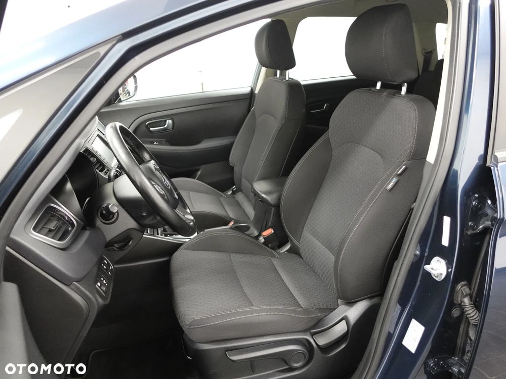 Kia Carens 1.7 CRDi 141 ISG Vision - 22