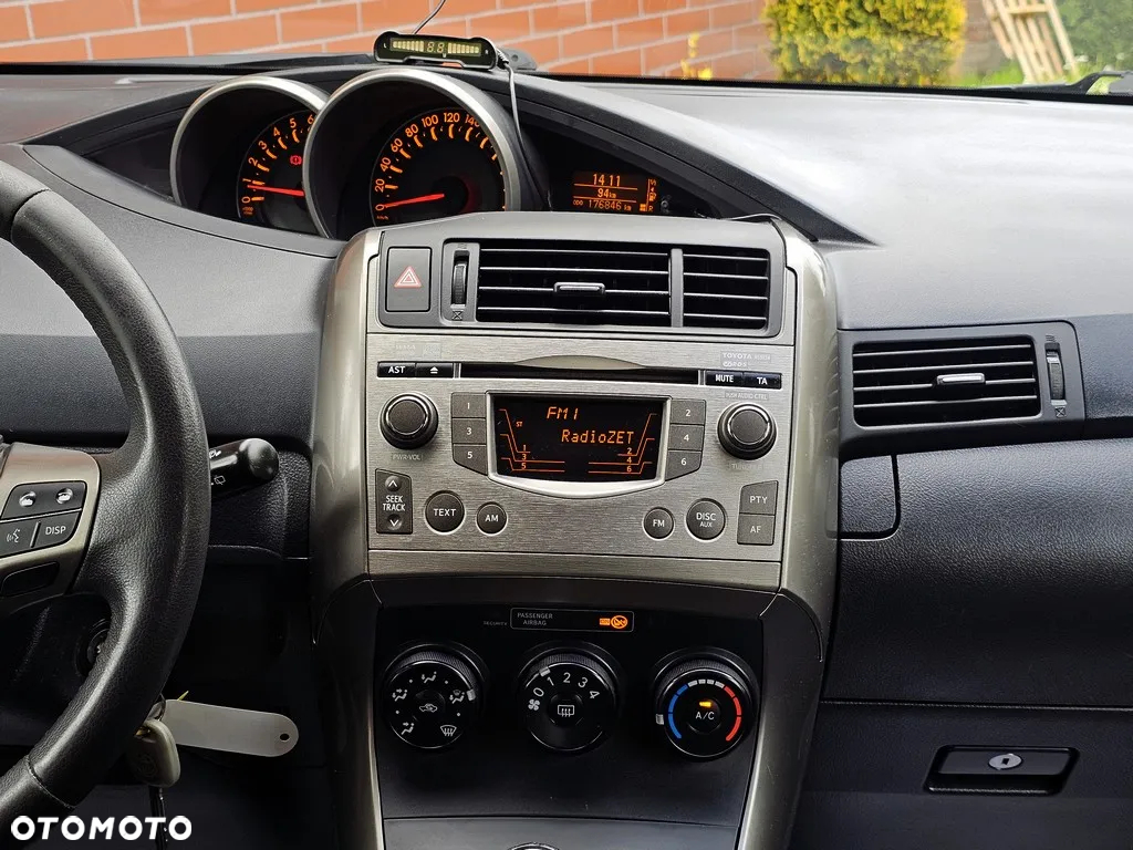 Toyota Verso 1.6 7-Sitzer Life - 30