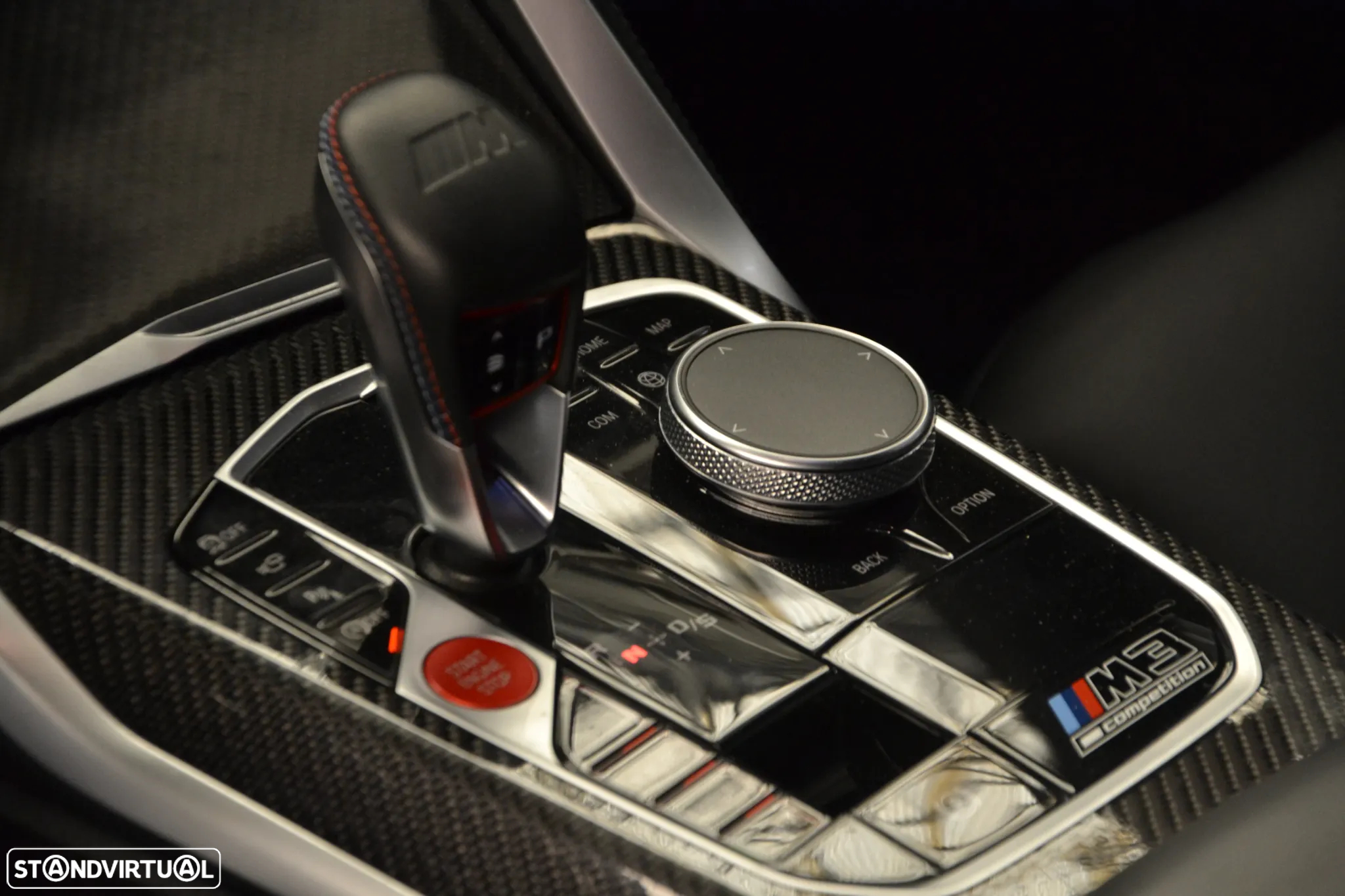 BMW M3 Competition xDrive - 32