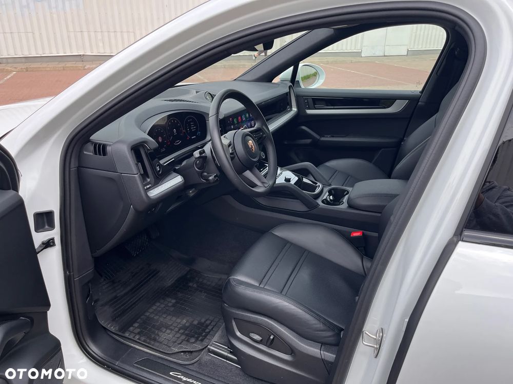 Porsche Cayenne Standard - 15