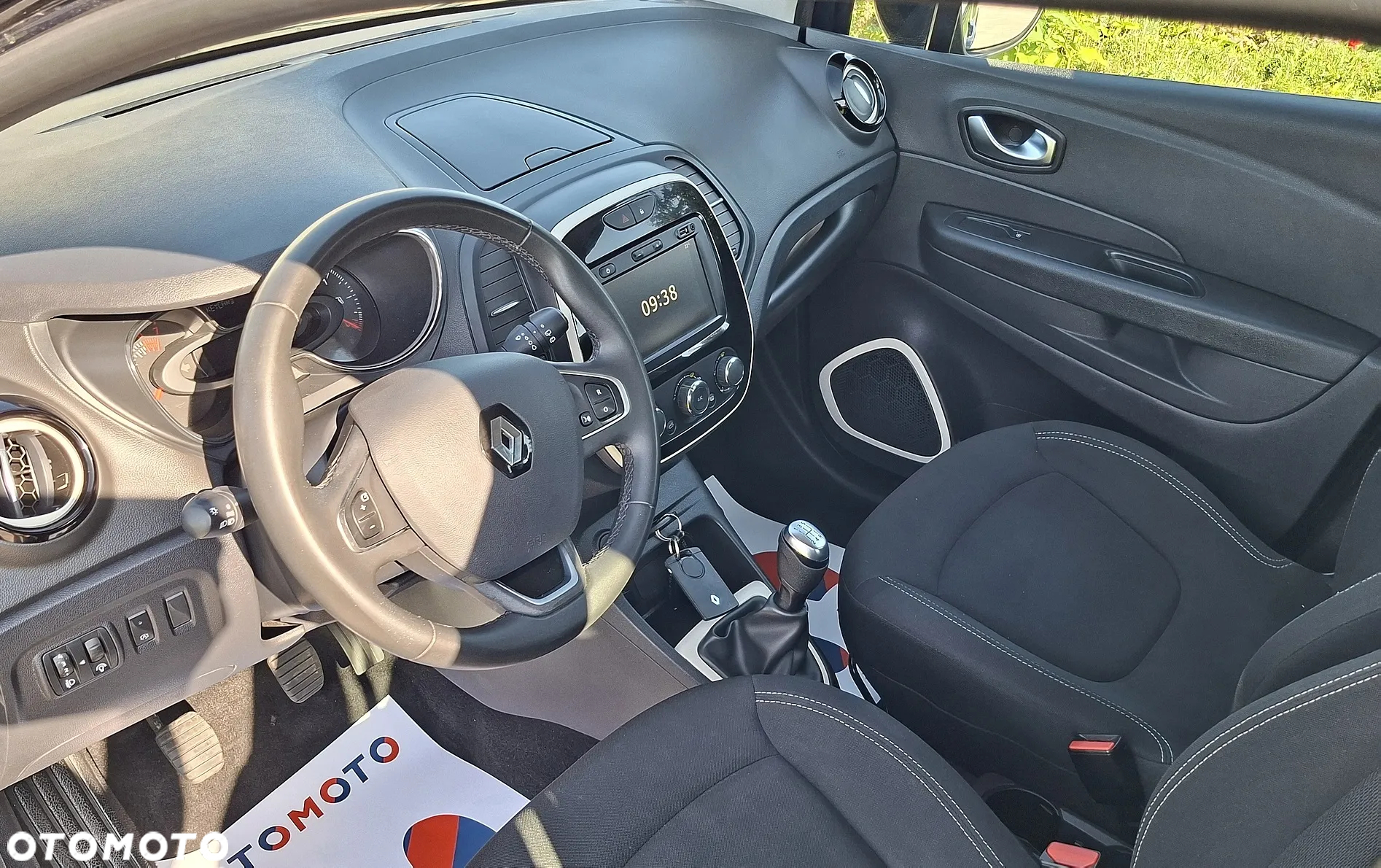 Renault Captur - 4