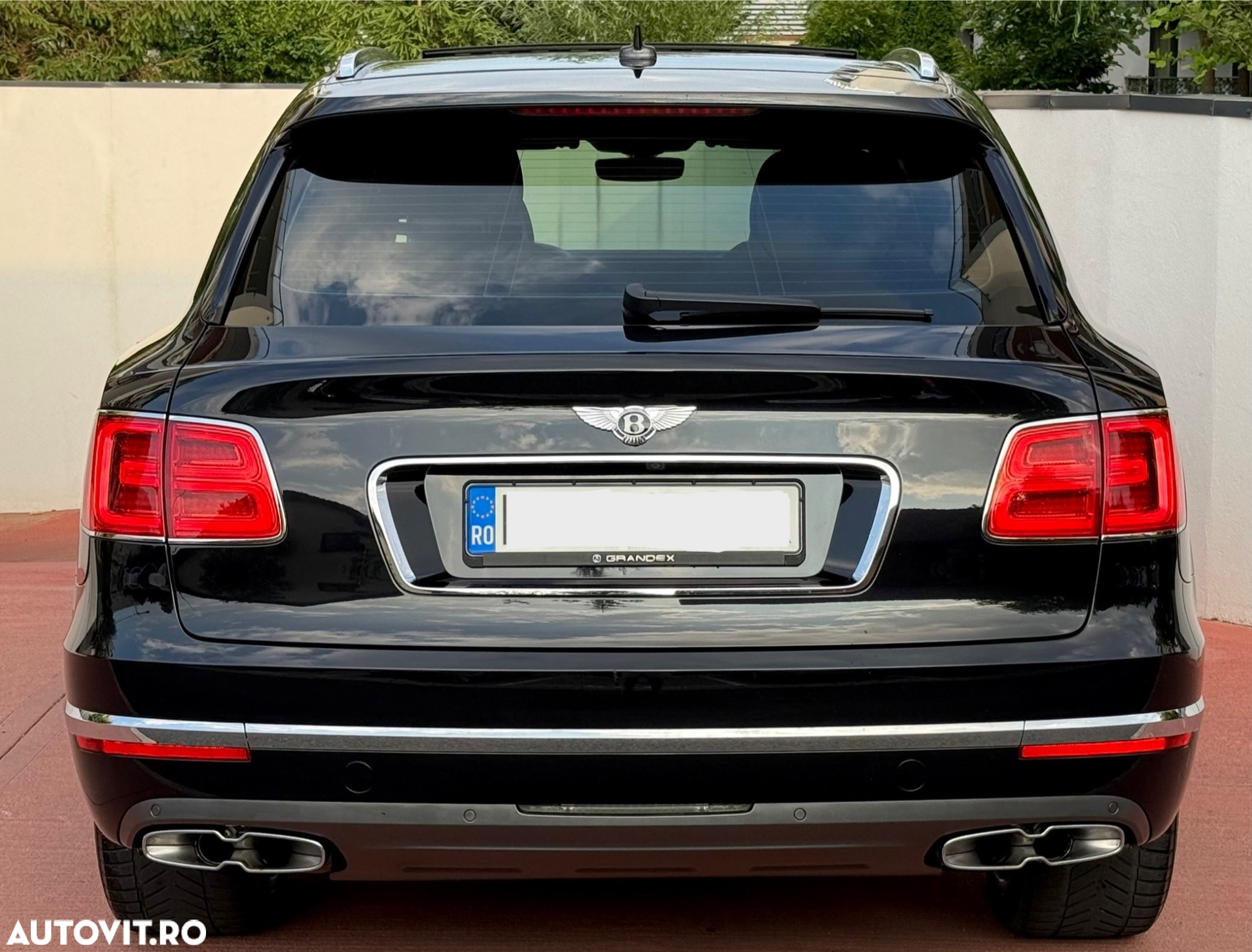 Bentley Bentayga - 6