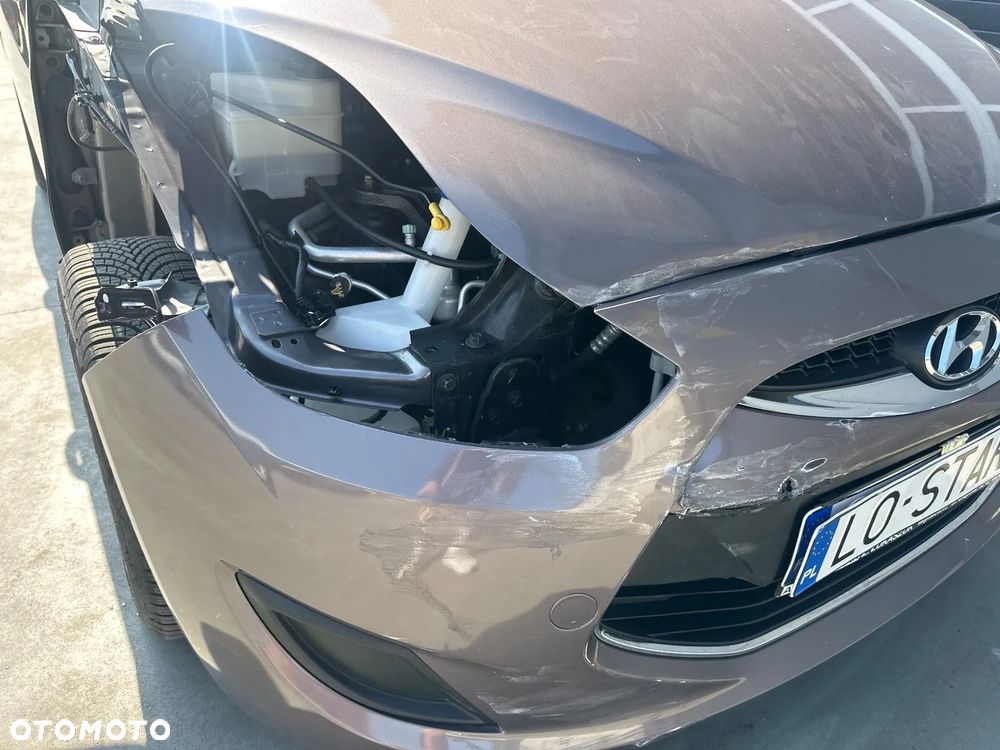 Hyundai ix20 1.4 blue Comfort - 14