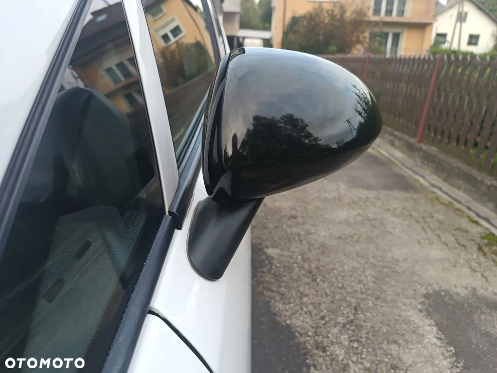 Opel Corsa 1.2 16V Cosmo S&S - 13