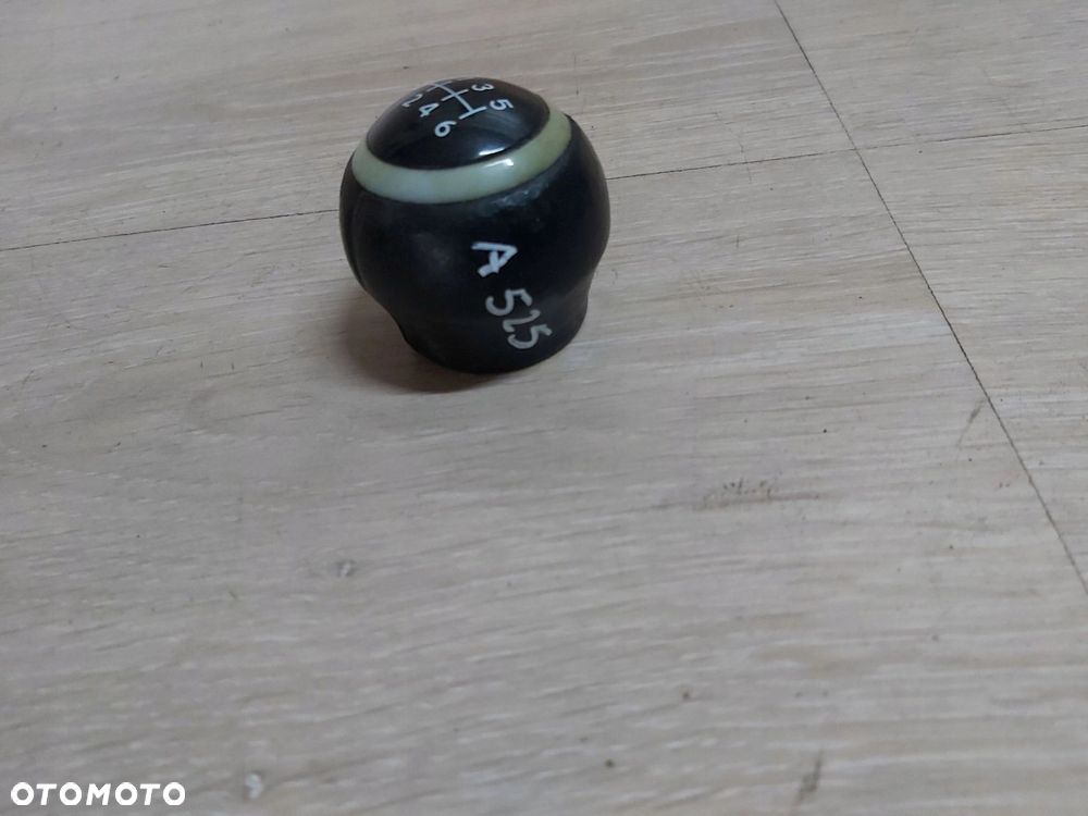 Toyota Yaris III Auris Gałka zmiany biegów Oryginał 6B - 2