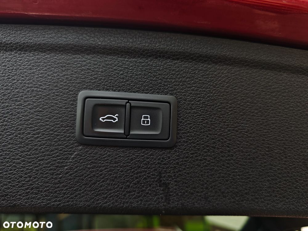 Audi Q5 40 TDI Quattro S tronic design - 24