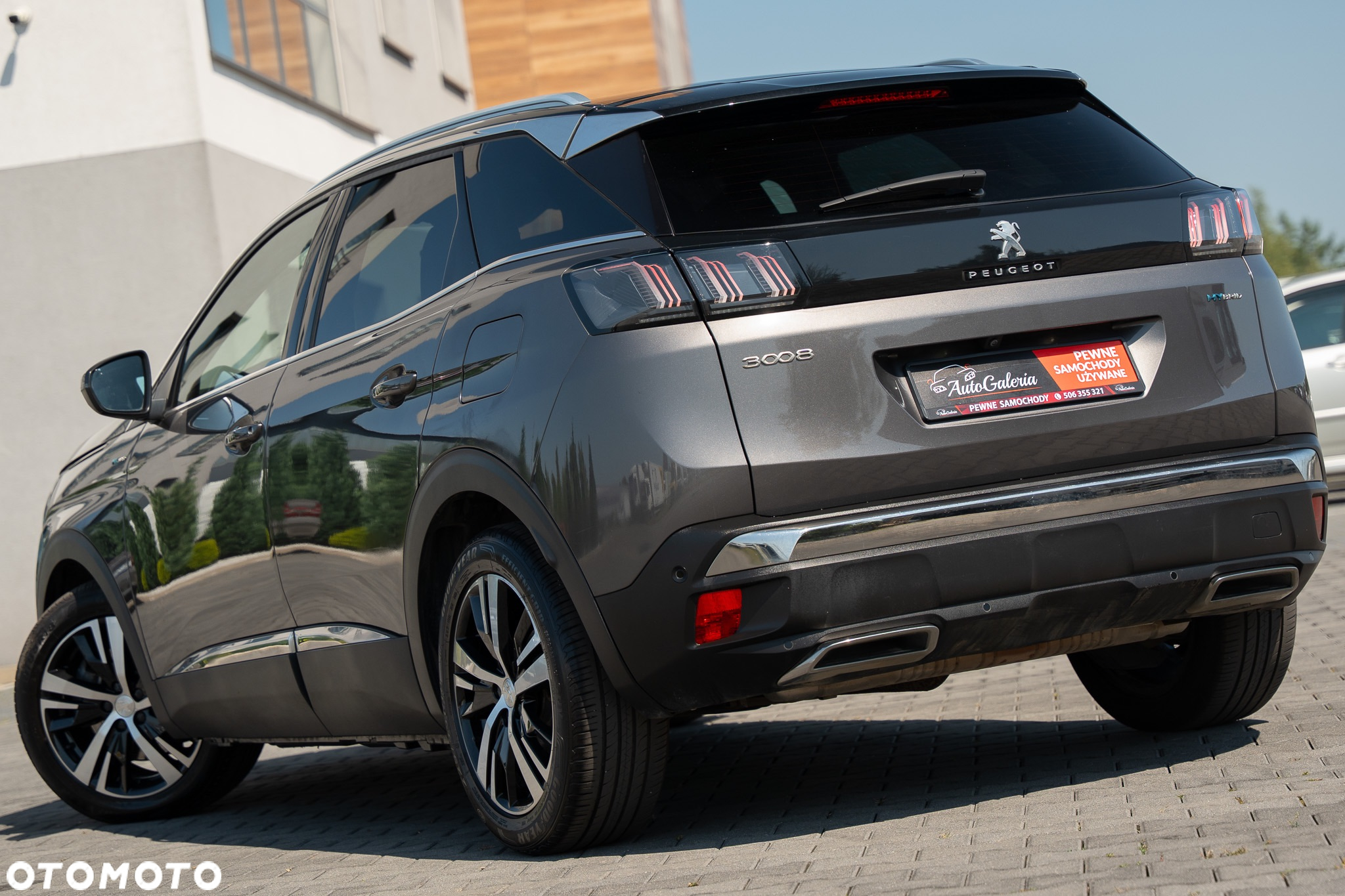Peugeot 3008 Plug-In Hybrid 225 e-EAT8 GT - 16