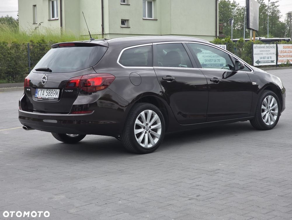 Opel Astra 1.4 Turbo Sport - 4