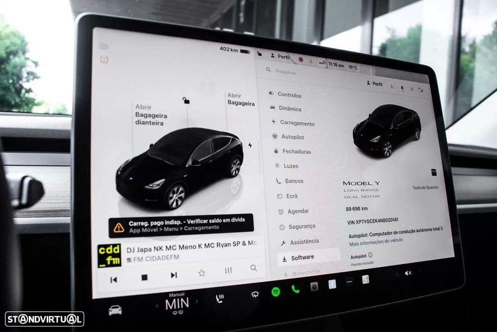 Tesla Model Y - 35