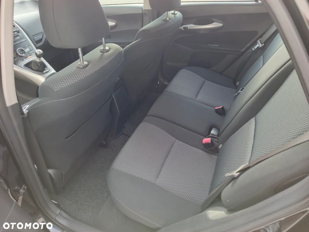 Toyota Auris 1.6 Life+ - 17
