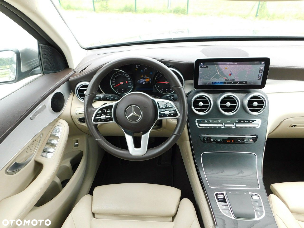 Mercedes-Benz GLC 200 d Business Edition - 14