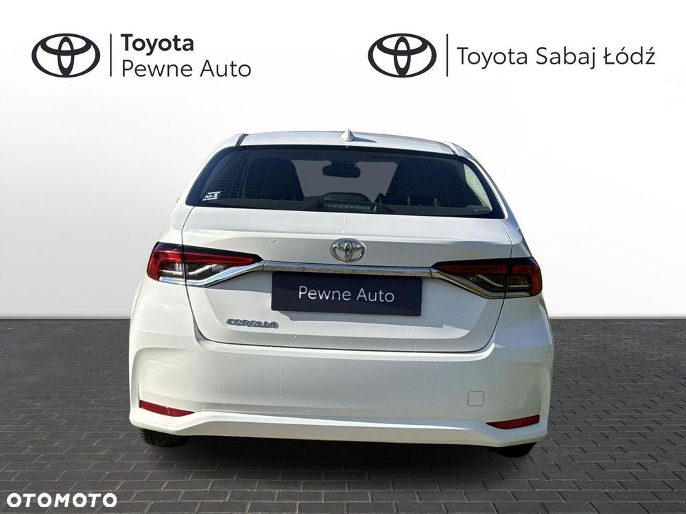 Toyota Corolla - 4