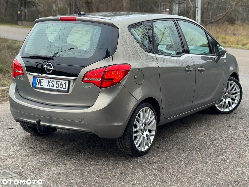 Opel Meriva 1.4 T Cosmo - 14