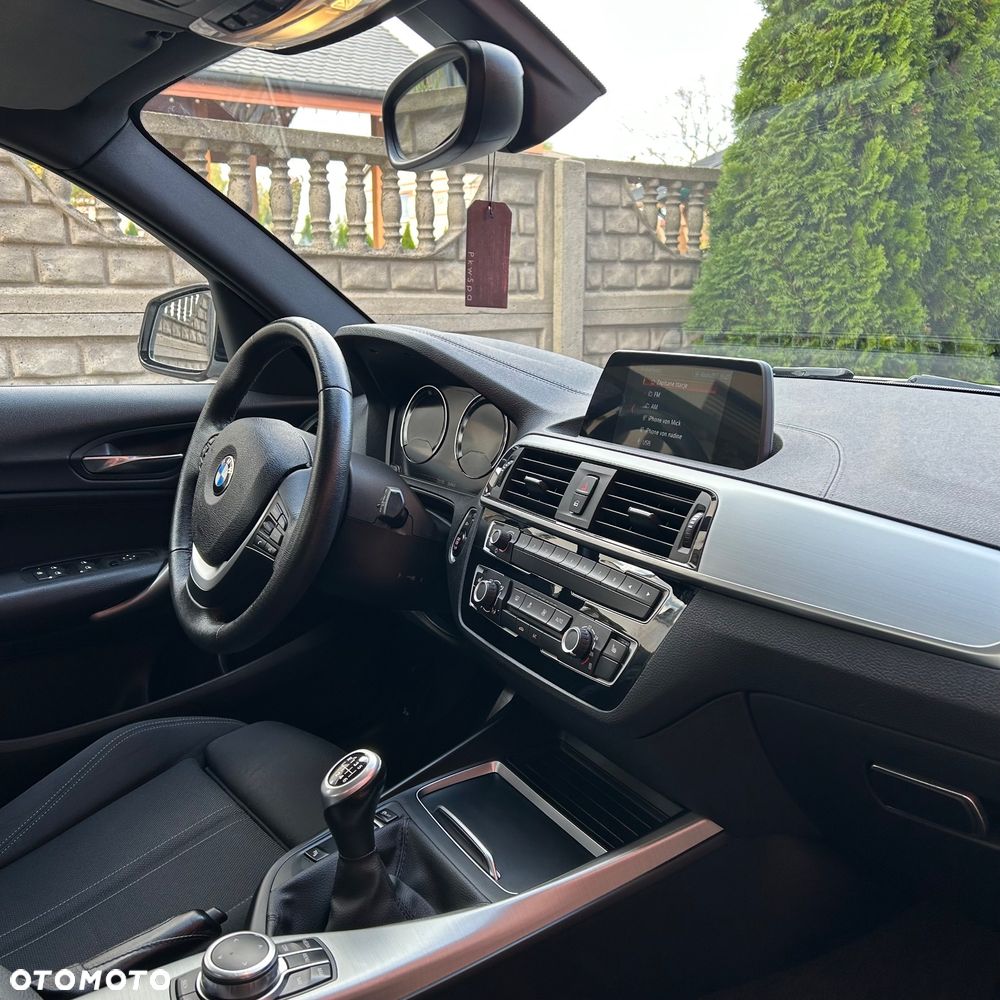 BMW Seria 1 118i Edition M Sport Shadow - 16