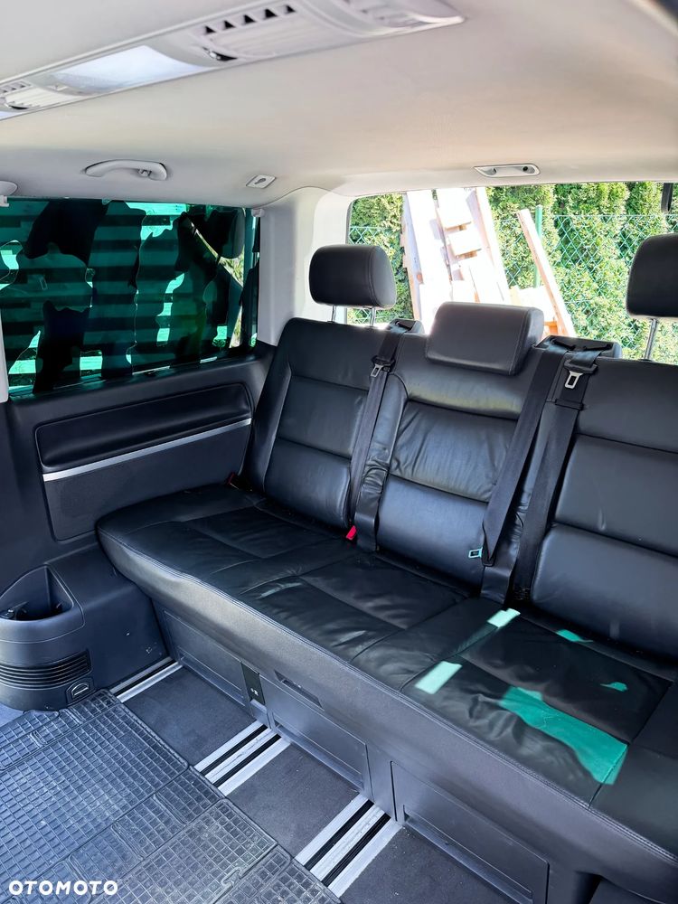Volkswagen Multivan - 7