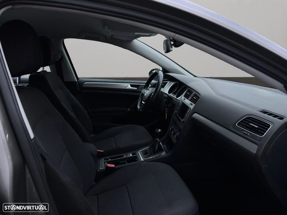 VW Golf Variant 1.6 TDi GPS Edition - 18