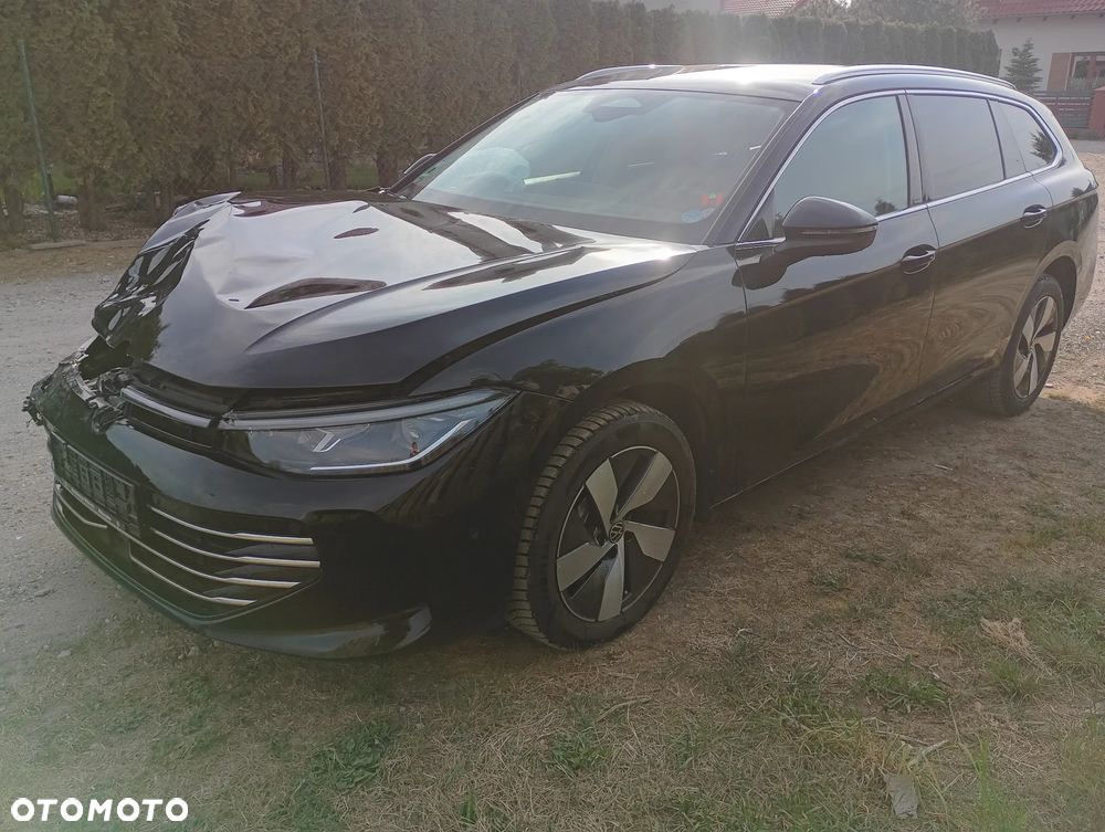 Volkswagen Passat 2.0 TDI SCR DSG 4Motion Elegance - 1