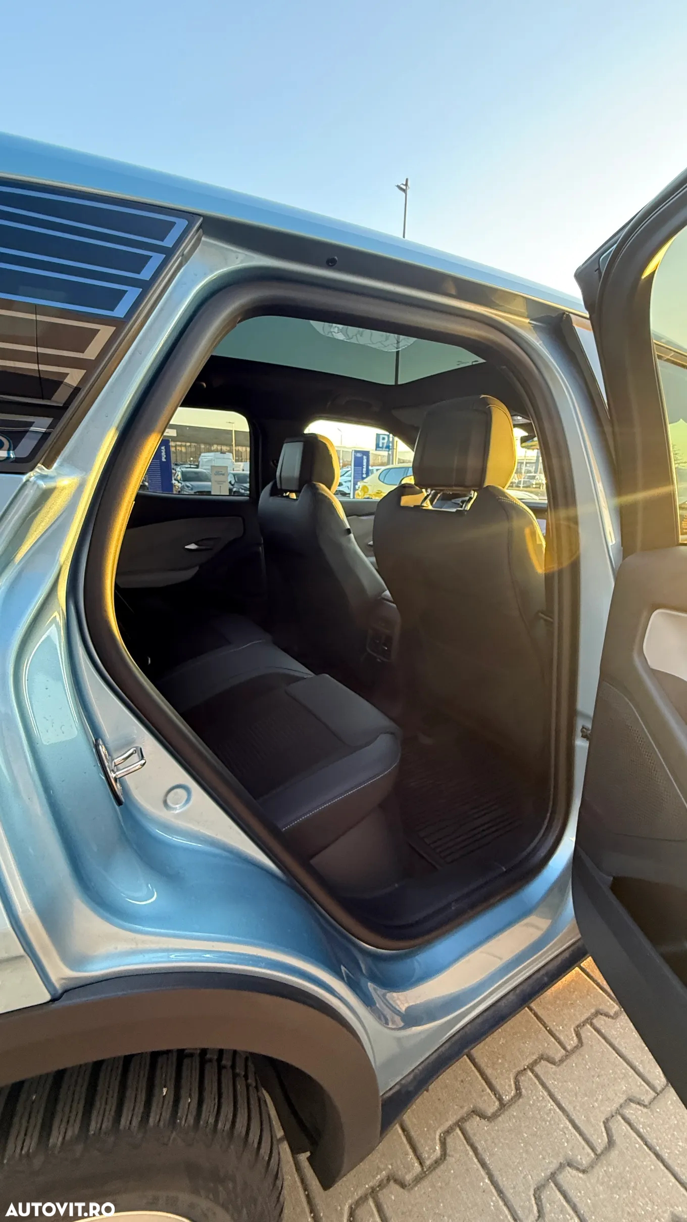 Ford Explorer AWD 79 kWh Extended Range Premium - 20