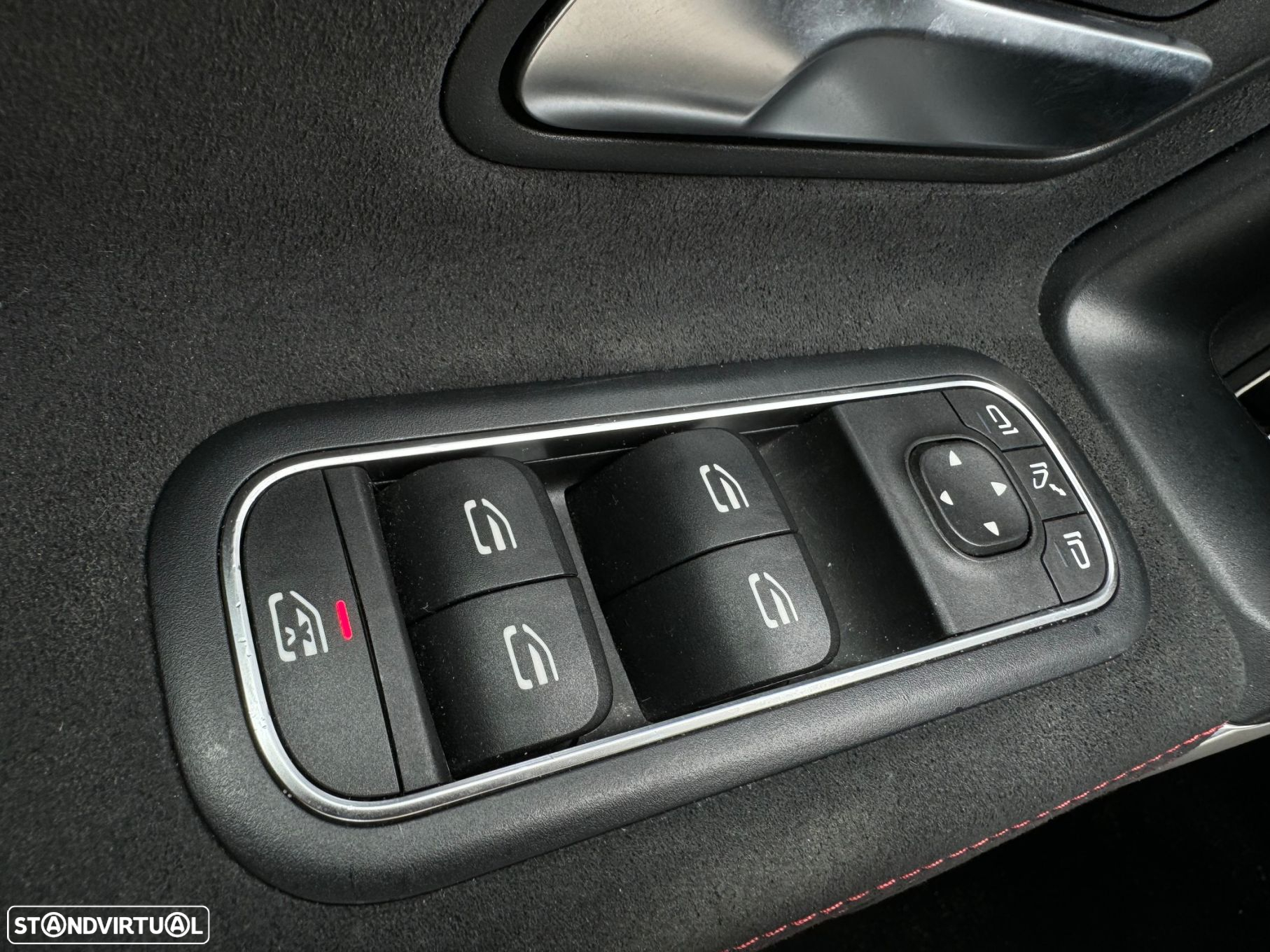 Mercedes-Benz CLA 180 d Shooting Brake AMG Line - 20